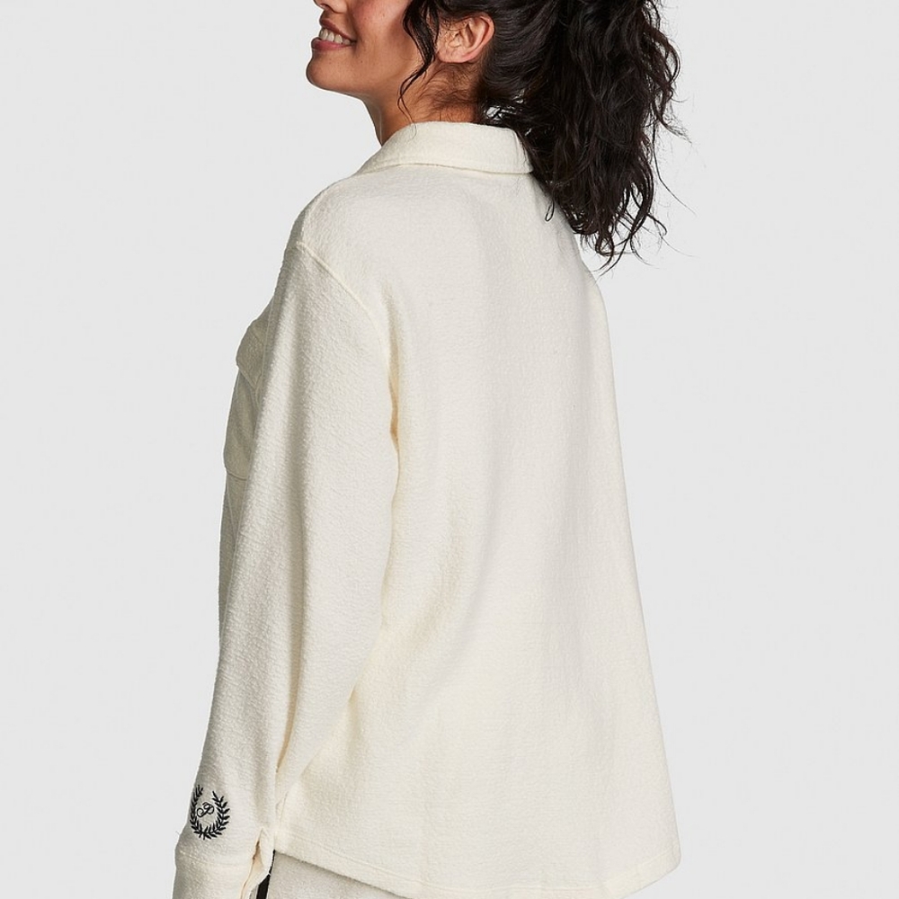 NWT VS PINK Reverse Fleece Shacket - Picture 2 of 8
